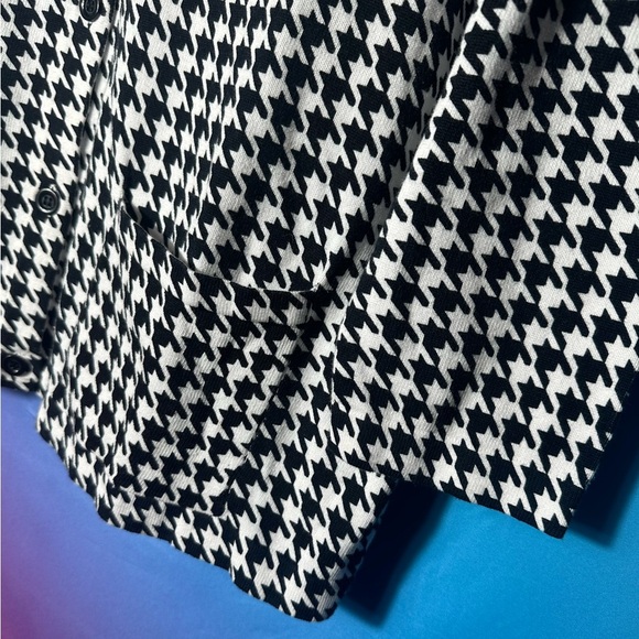 NWOT Joan Rivers | Women’s Size 1X Houndstooth Black and White Sweater Cardigan - Picture 4 of 5